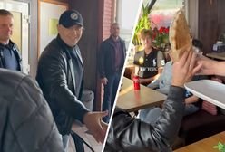 Prezydent na kebabie z uczniami. "Obietnic trzeba dotrzymywać!"