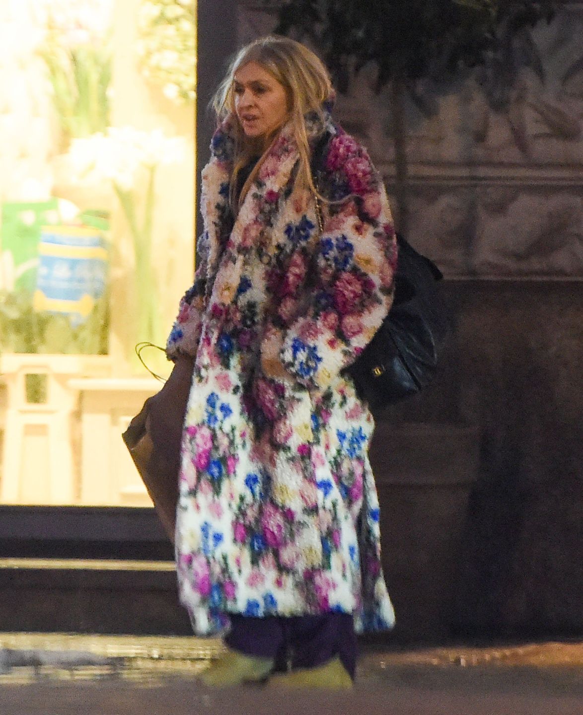 Monika Olejnik pędzi na przymiarki w futrze za 12 tys. zł