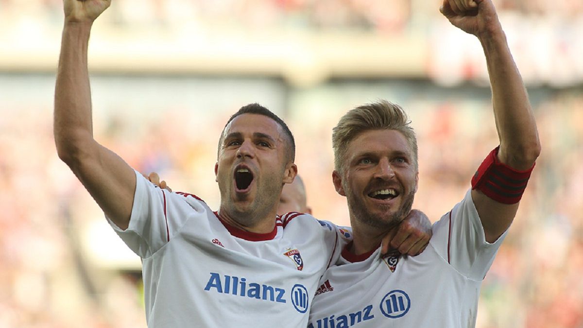 Igor Angulo i Szymon Matuszek