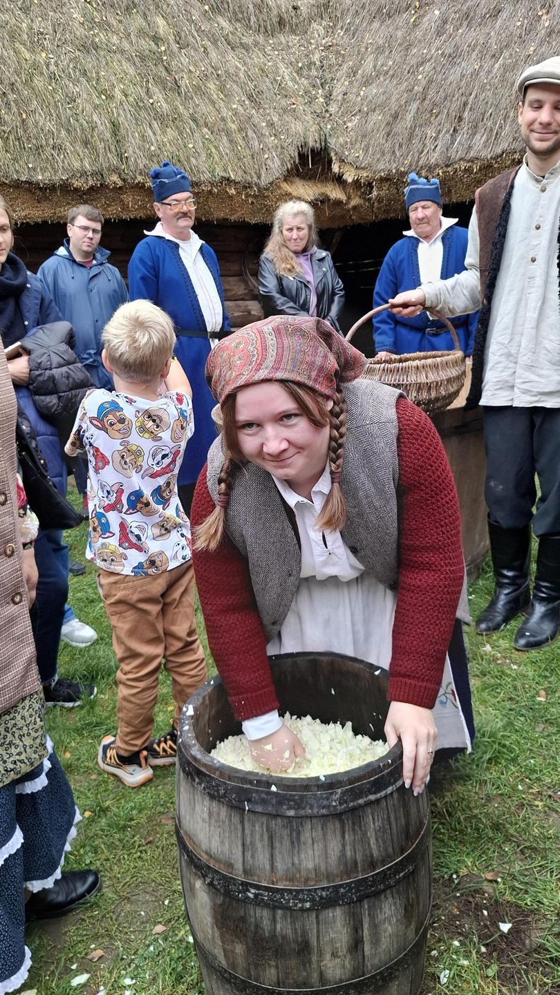 Jak wyglądało kiszenie kapusty 100 lat temu?