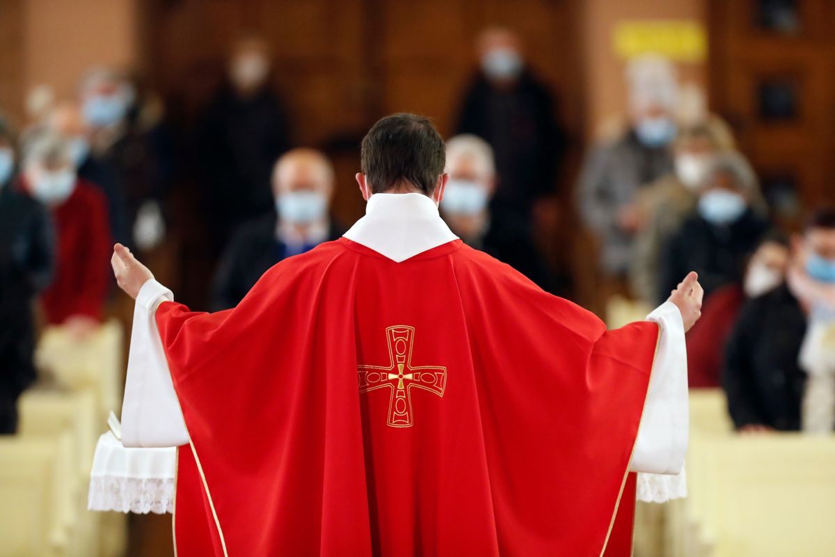 Kościół katolicki w Polsce ma problemy - zdjęcie ilustracyjne