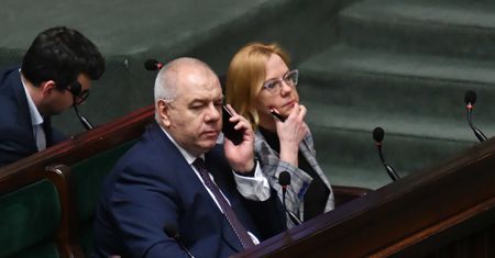 Tak rząd chce pomóc małym firmom i gminom. "Projekt rozpatrzymy we wtorek"