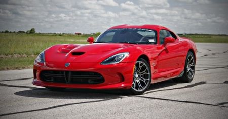 Żmija – Hennessey SRT Viper Venom 700R (2013)