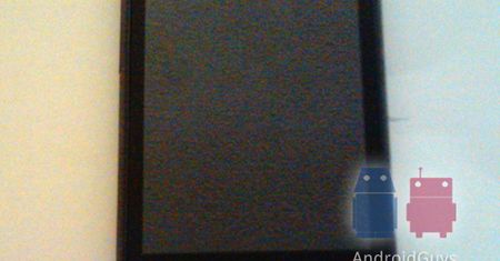 HTC Aria na pierwszej fotografii