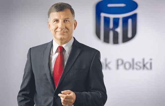 PKO BP: 22 mln zł więcej na reklamy, 8,9 mln klientów z dostępem do iPKO