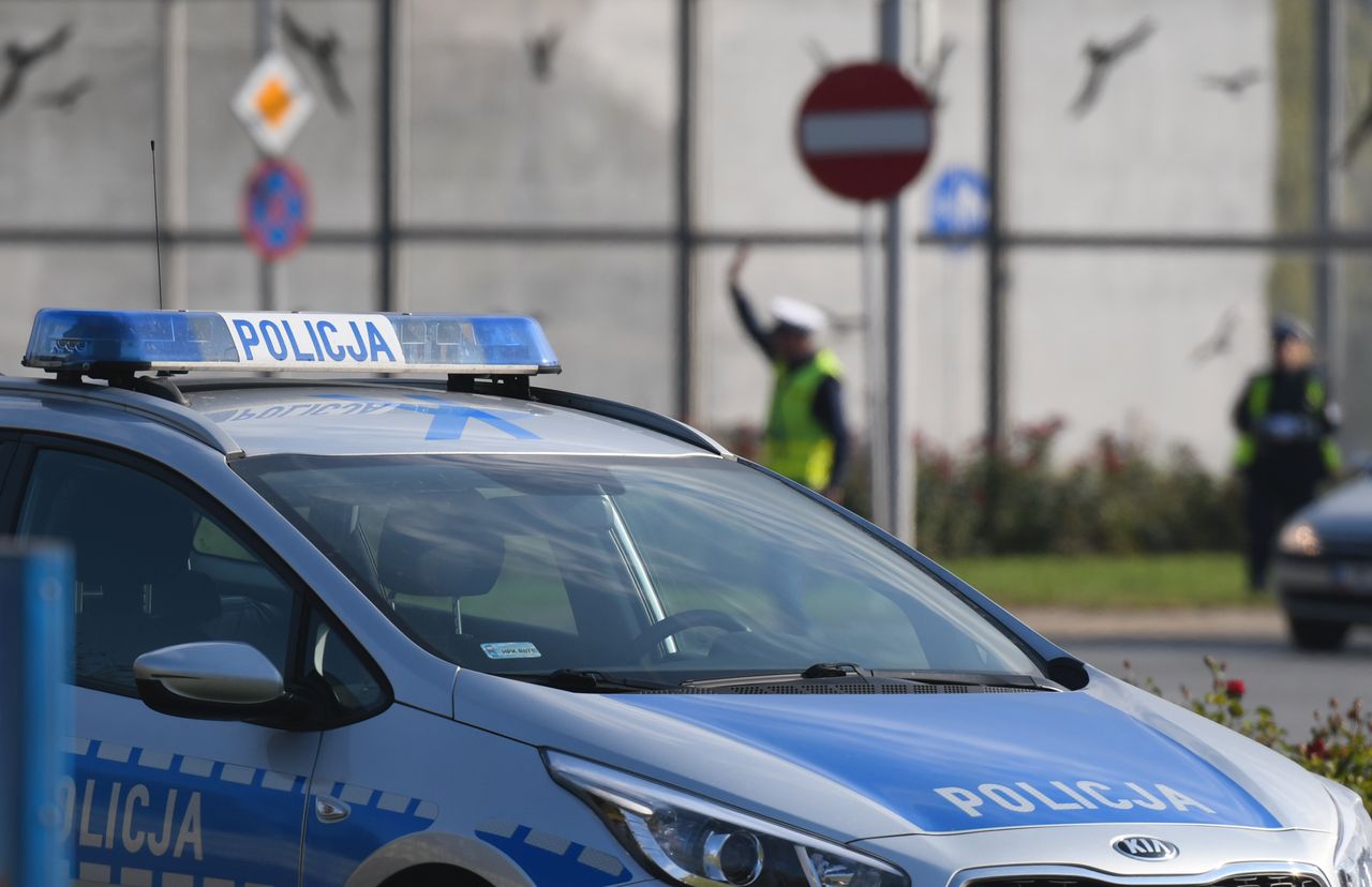 Policja rozbiła szajkę złodziei samochodów