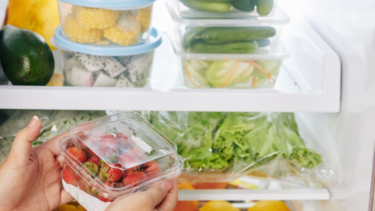 Czego nie przechowywać w lodówce? 