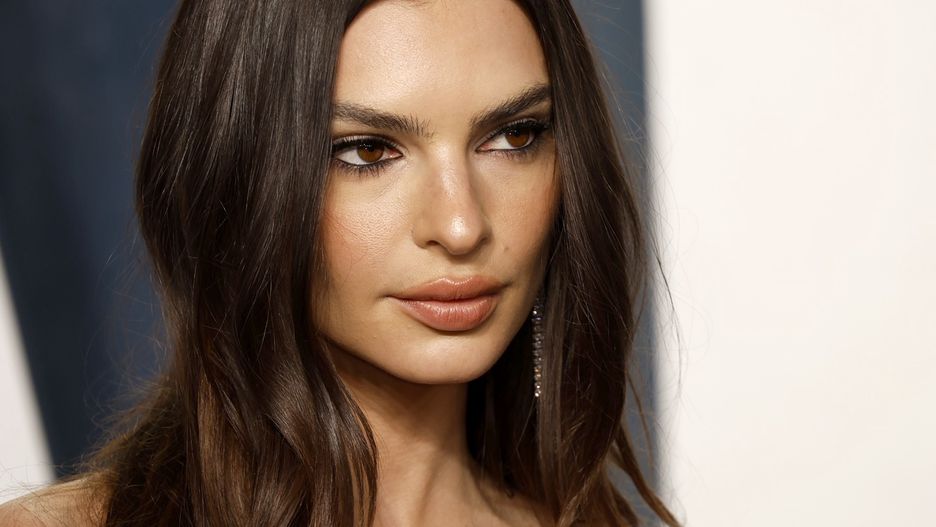 Emily Ratajkowski na imprezie Vanity Fair