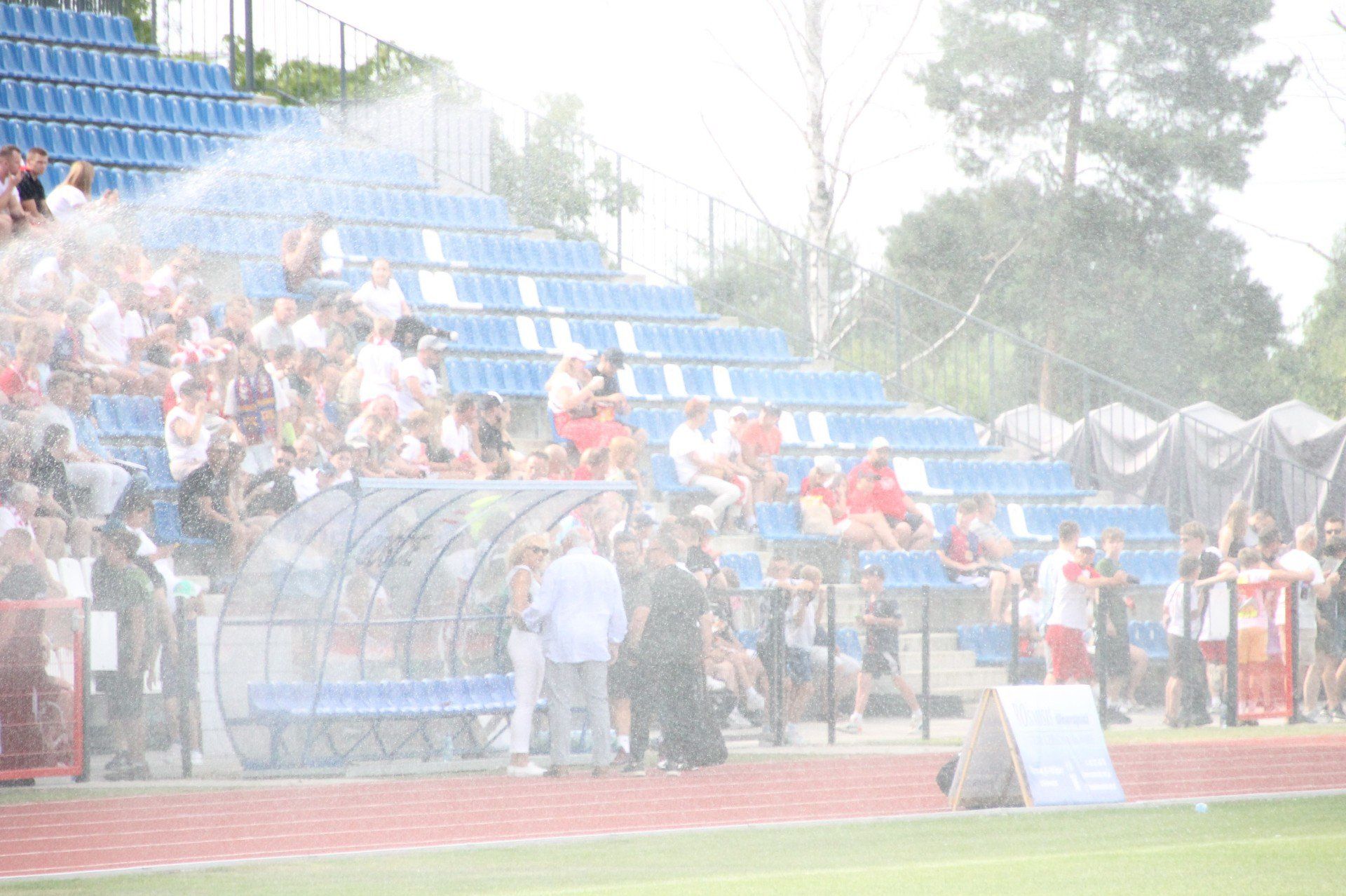 Mecz Retro Reprezentacji Polski z Oldboysami FC Barcelona rozegrany został na krotoszyńskim stadionie w sobotę, 5 lipca