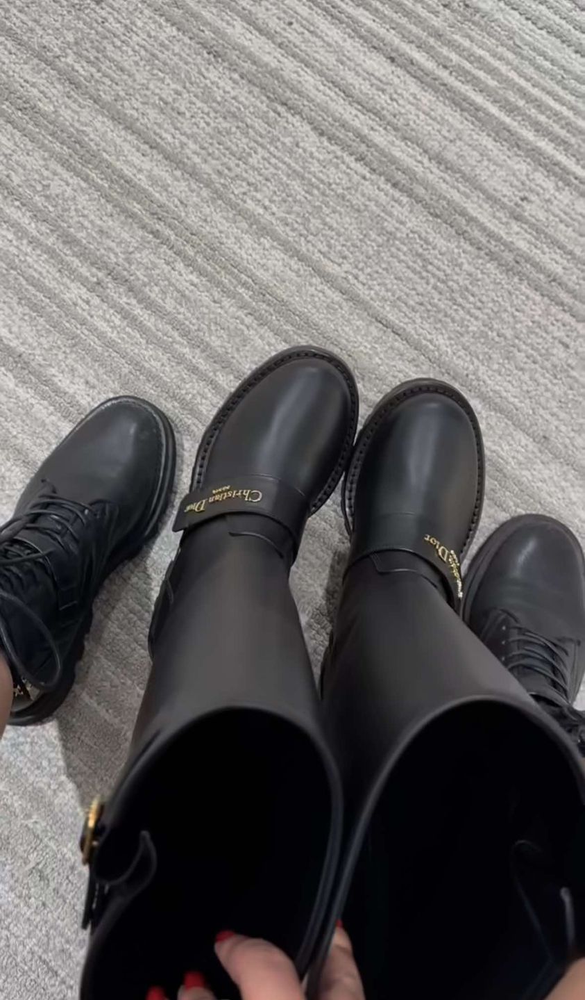 Andziaks relacjonuje ekskluzywne zakupy w Paryżu