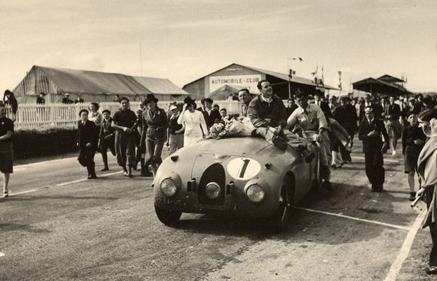 Bugatti Typ 57 podczas Le Mans 1939