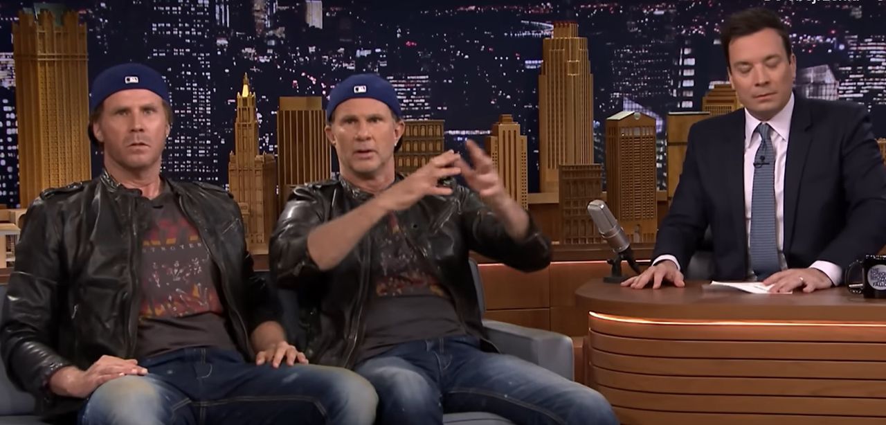 Chad Smith i Will Ferrell w programie Jimmiego Fallona