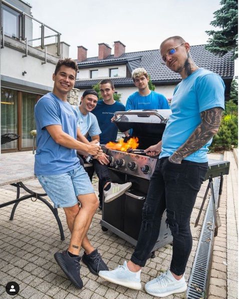 Friz pokazał nowy dom "Ekipy"