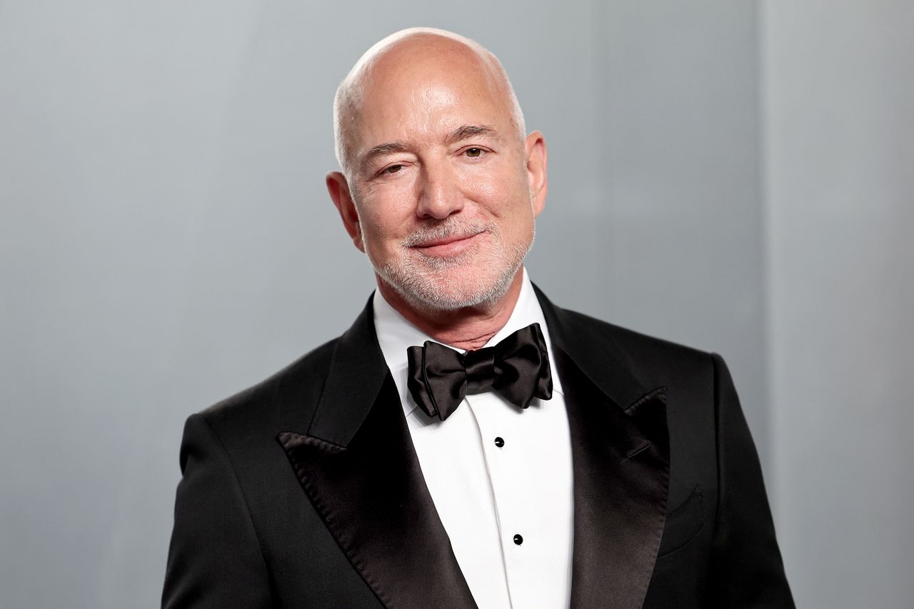 Amazon rzuca wyzwanie Muskowi. Przejmuje spółkę satelitarną