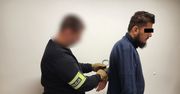 Policyjna obława na krajowej dziesiątce. W samochodzie ukrywało się 12 mężczyzn