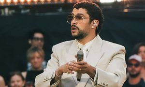Cała Warszawa mówi po hiszpańsku. Bad Bunny zamienił Polskę w Portoryko [ZDJĘCIA, RELACJA]