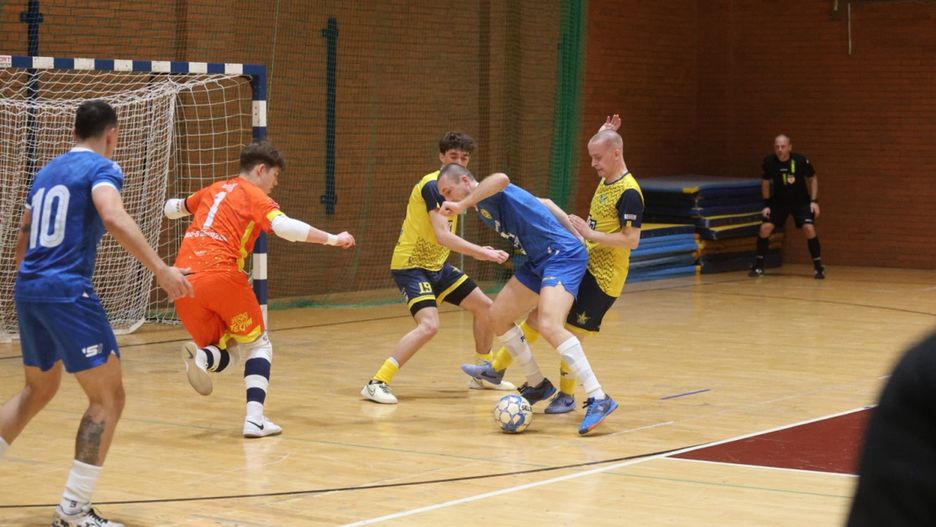 Futbol-5 Legnica - Gwiazda Ruda Śląska (Wojciech Obremski)