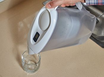 Są w niemal każdym polskim domu. Chemiczka ostrzega