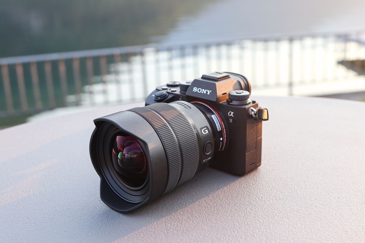 Sony A9 z obiektywem FE 12-24 mm f/4 G