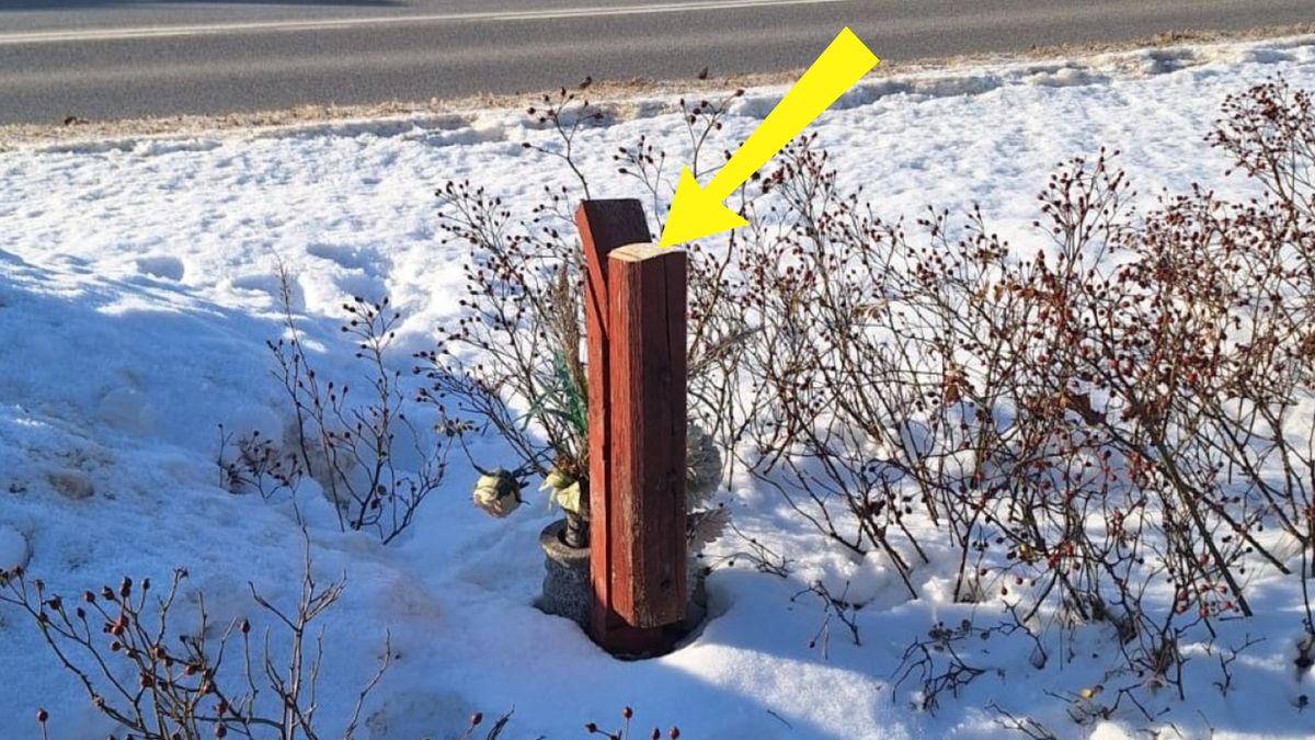 Kapliczka Matki Bożej została zniszczona.