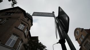 Poznań: Ulica Mickiewicza na Jeżycach jest zamknięta. Kierowcy muszą jeździć objazdami