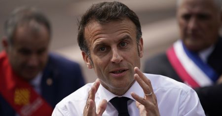 Zamieszki we Francji. Macron zrzuca winę na gry komputerowe