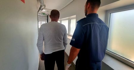 Strzelanina w Rybniku. 60-latek celował z broni do policjantów