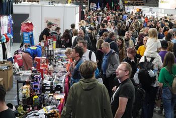 Łódź: Festiwal komiksu. Kolorowe cosplaye, światowe gwiazdy i tysiące fanów