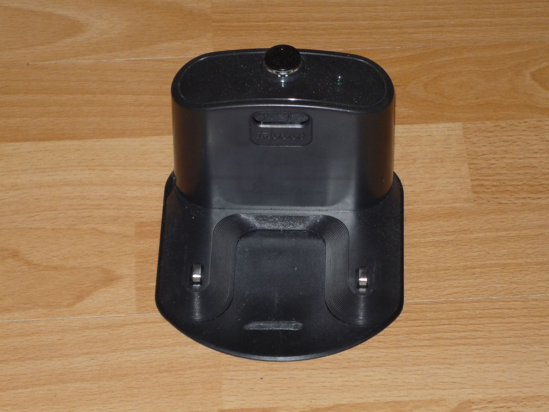 iRobot Roomba 581 - i pozamiatane! [test] 9