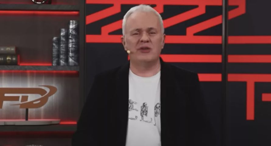 Robert Mazurek bije na głowę konkurencję. TOP15 programów politycznych na YouTube