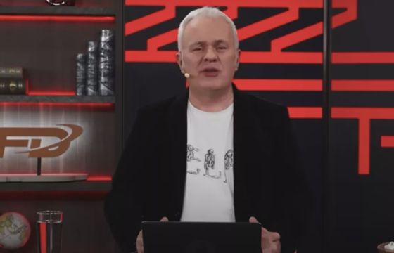 Robert Mazurek bije na głowę konkurencję. TOP15 programów politycznych na YouTube