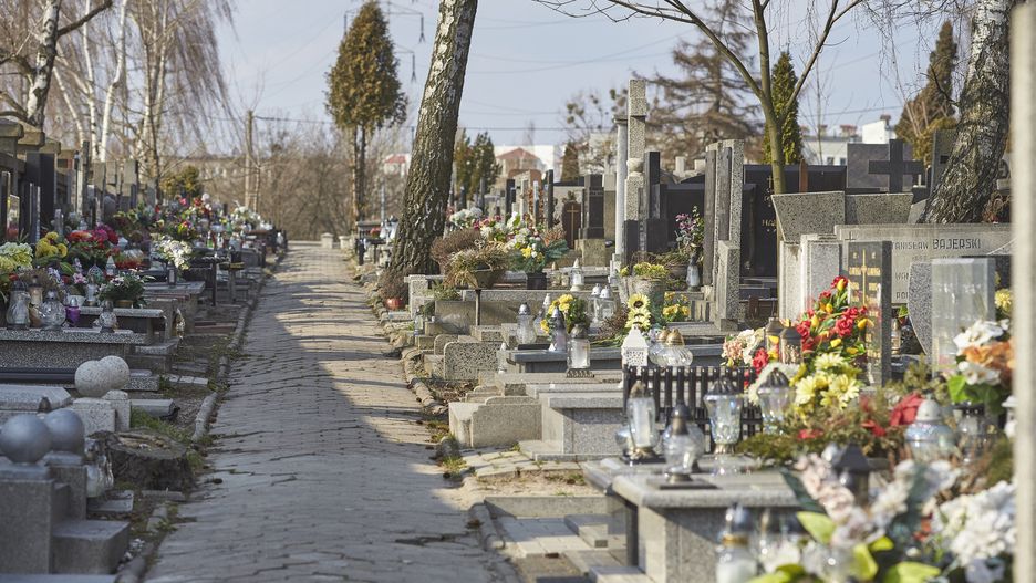 Czy wolno odwiedzić cmentarz w czasie pandemii?