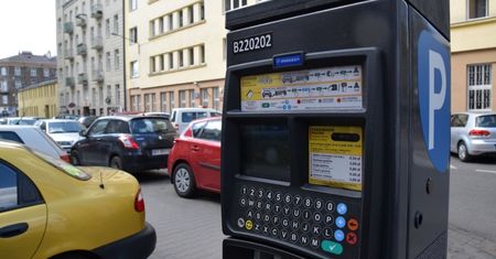 Nowe strefy płatnego parkowania w Warszawie już od 7 września