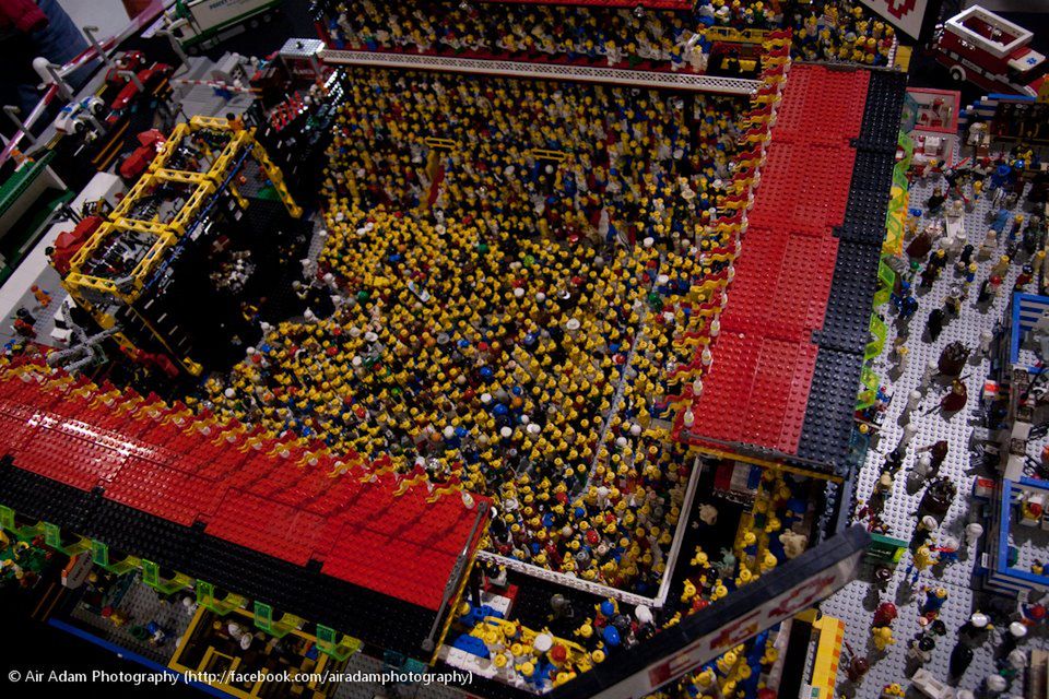 WTF dnia: koncert Metalliki w wersji Lego [zdjęcia + wideo] 3