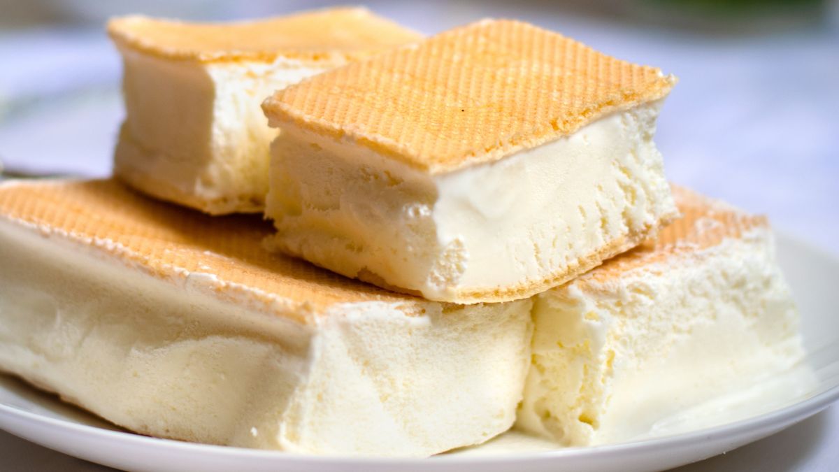Lody śmietankowe w waflach były popularne w latach 90.