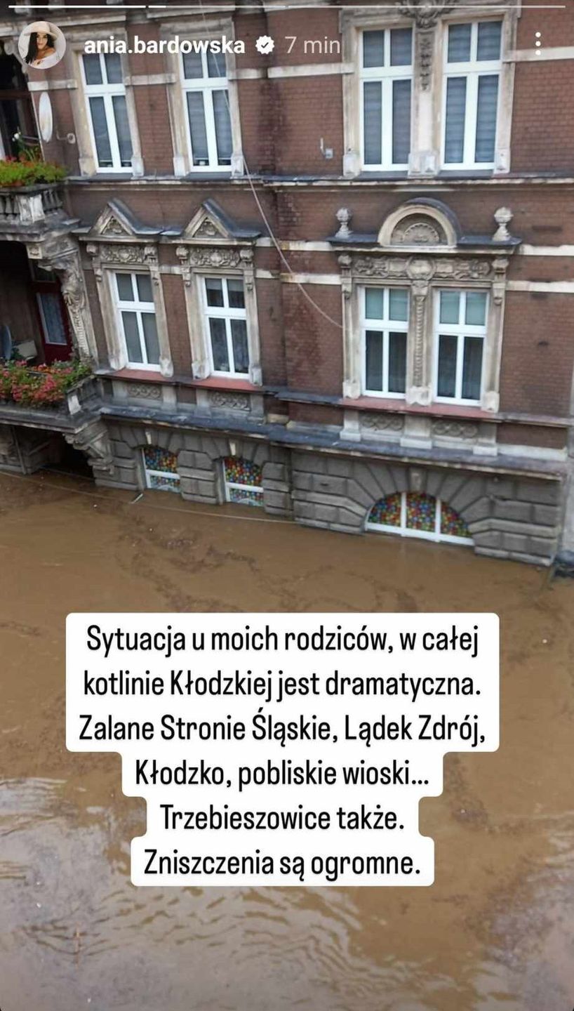 Anna Bardowska relacjonuje sytuację powodziową w Kłodzku