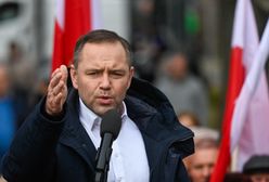 "Bezczelnie kłamie". Opiekunka pana Jerzego uderza w Nawrockiego