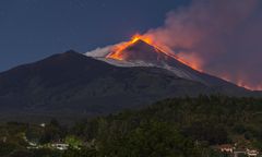 Spektakularne widowisko. "Rzeki lawy rozświetlały niebo"