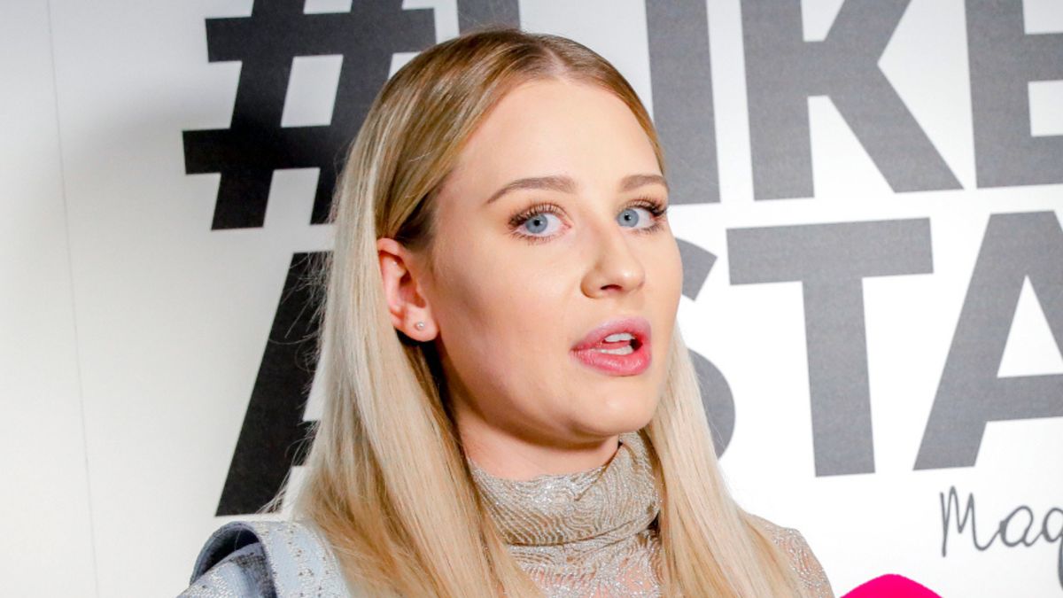 Andziaks miała trudne relacje z biologicznym ojcem. Otworzyła się w nowym wywiadzie