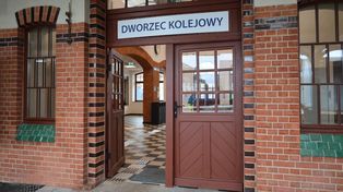Szczecinek: Podwójne oblicze dworca. Gdzie nowe spotyka się ze starym