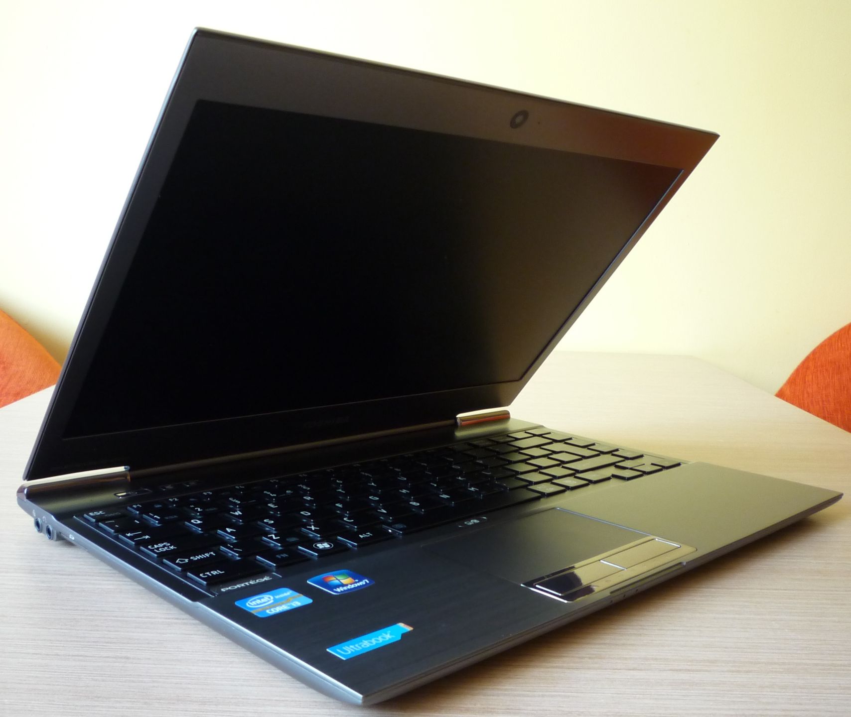 Toshiba Portégé Z830 - odchudzanie po japońsku [test] 22