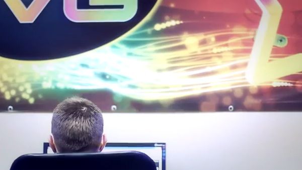 Gyro i Neon Blitz w BlackBerry World, Ski Jumping Pro bije rekordy 1