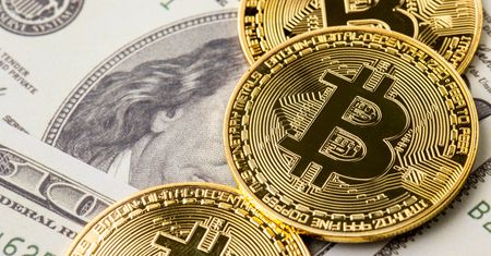 Panika na rynku kryptowalut. Kurs bitcoina zanurkował
