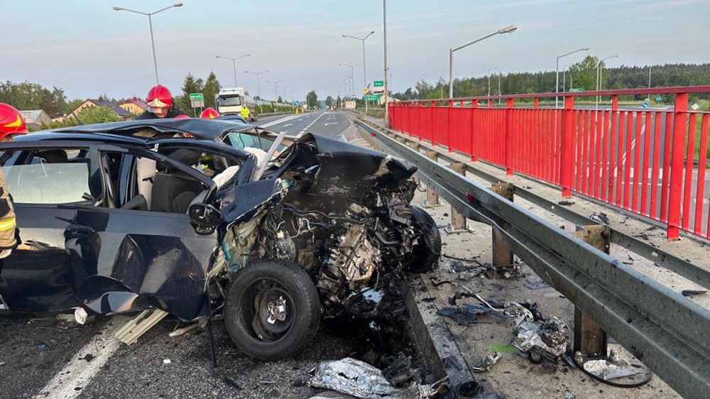 W wypadku zginęło 5 osób. Przeżył tylko 16-letni Ernest 