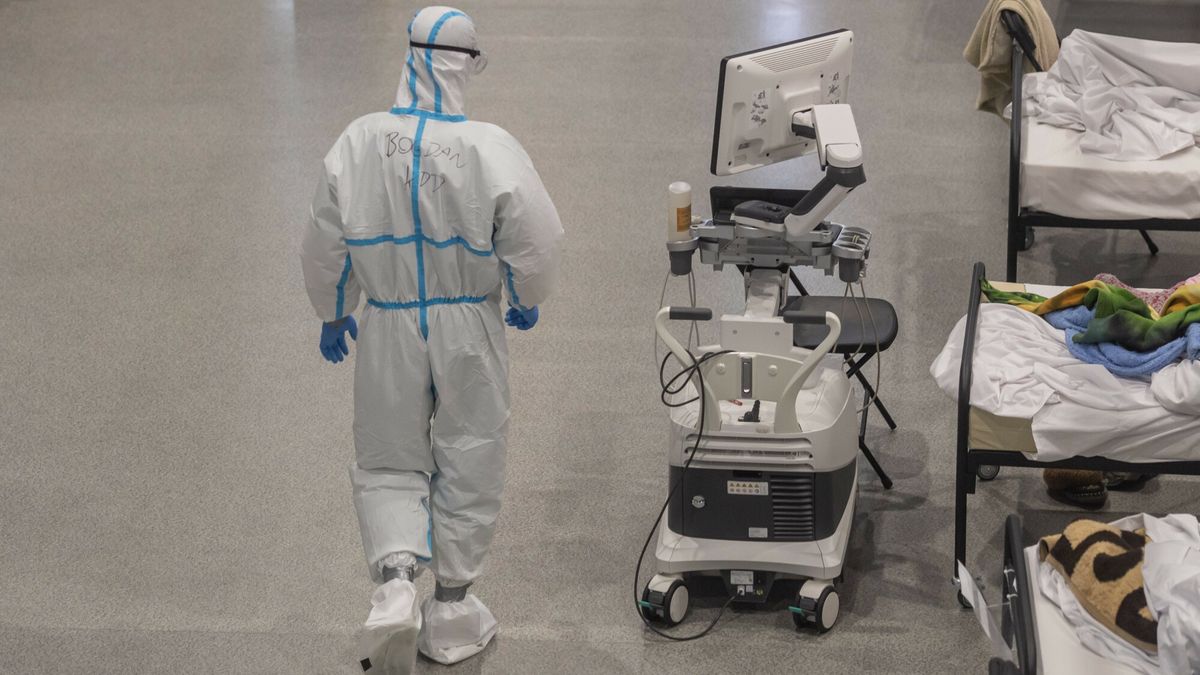 229 tys. zł - tyle kosztowało trwające 53 dni leczenie pacjenta podłączonego pod respirator - pisze "GW" 