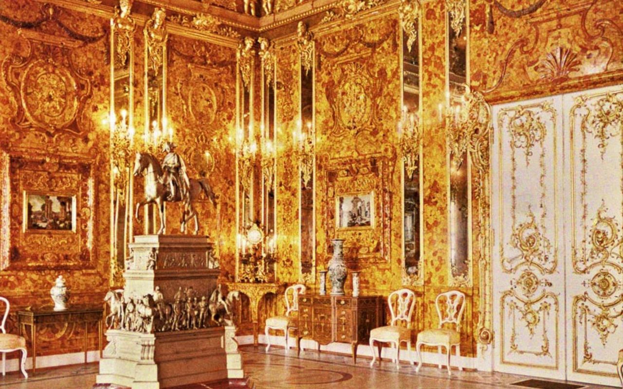 Bursztynowa Komnata na dnie jeziora w Polsce? "Wielka sensacja"