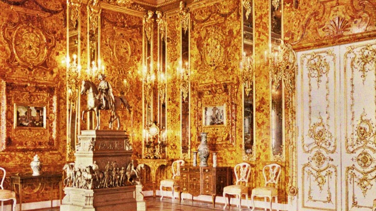 Bursztynowa Komnata rozpala wyobraźnię poszukiwaczy