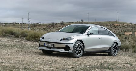Hyundai Ioniq 6 wyceniony w Polsce. Ile trzeba zapłacić za samochód roku?