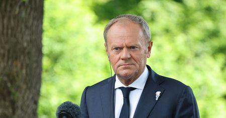 Donald Tusk w Holandii. Padł apel