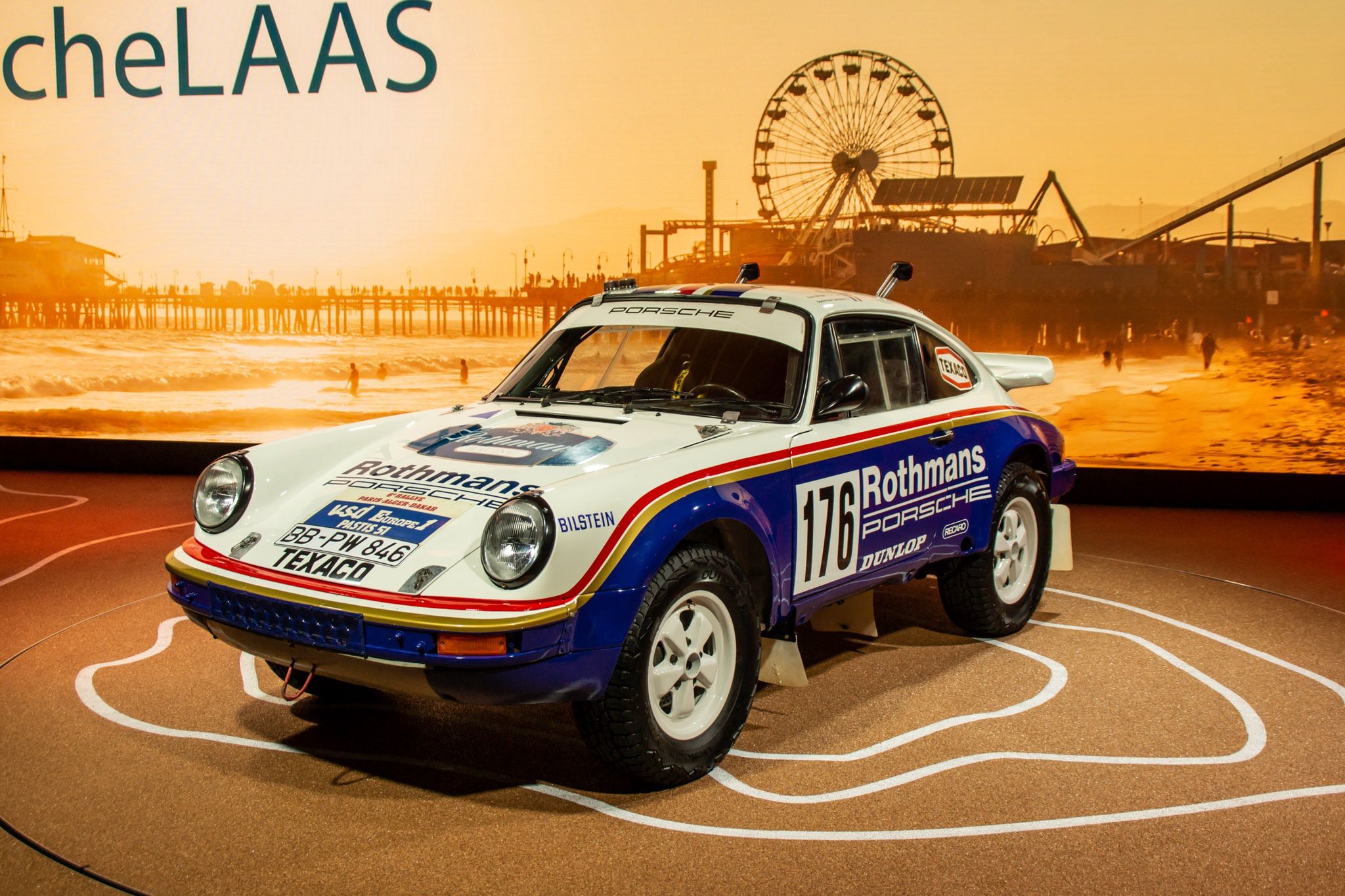 Porsche 911 Dakar